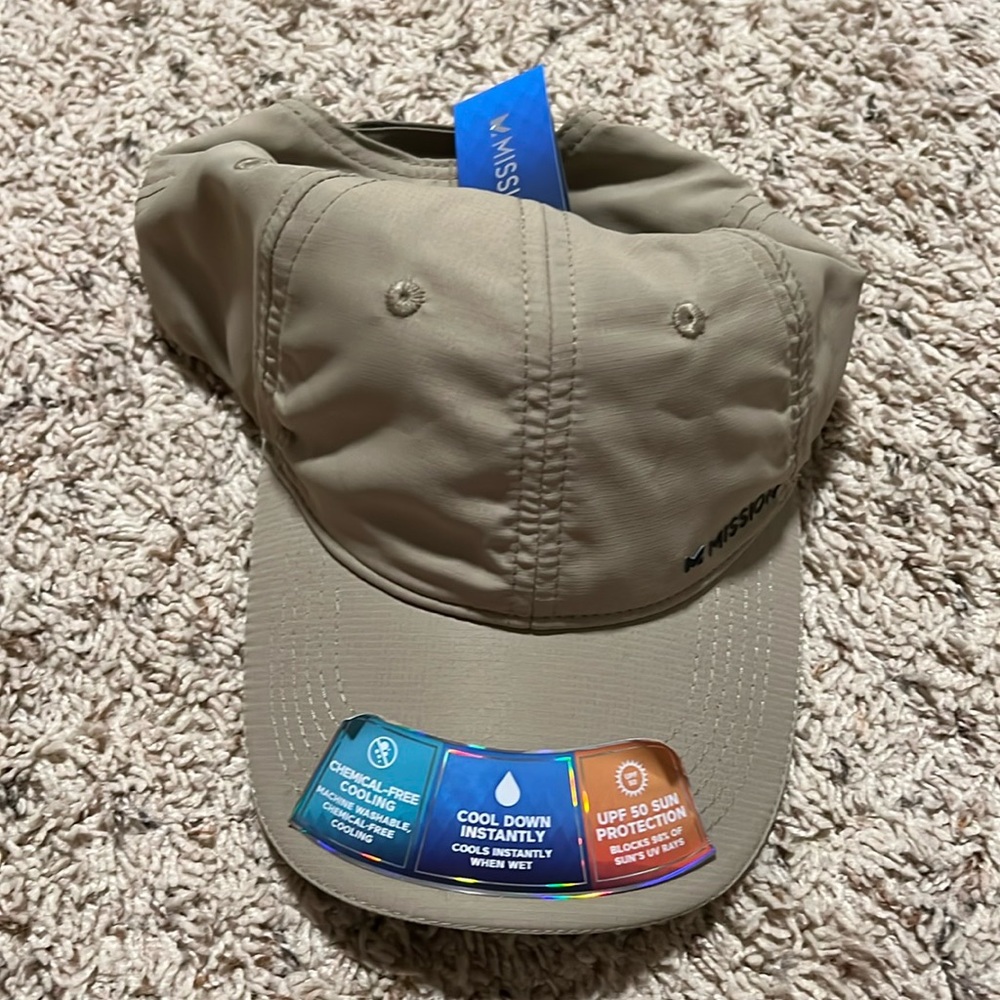 Mission tan cooling cap hat